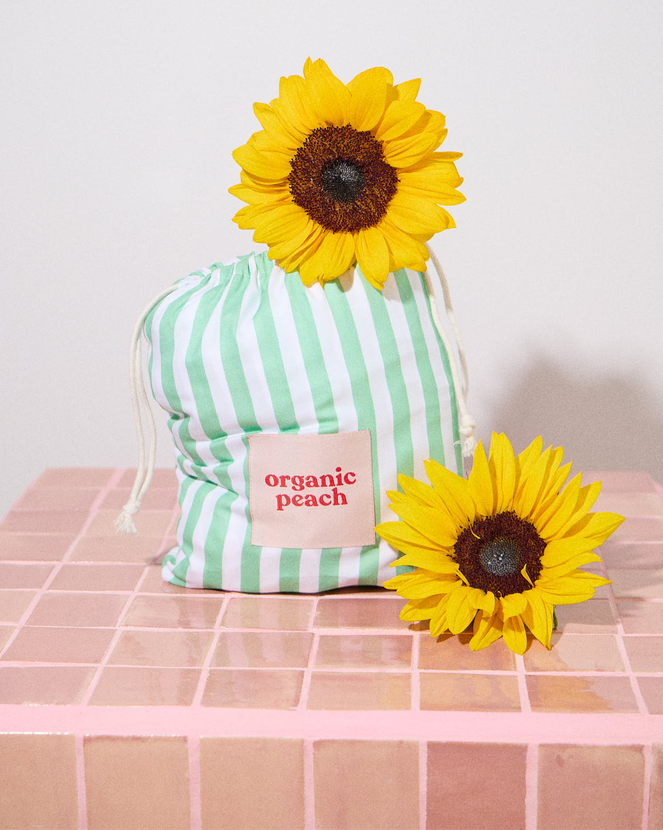 Kid-Friendly Waterproof Fitted Sheets for Stress-Free Nights