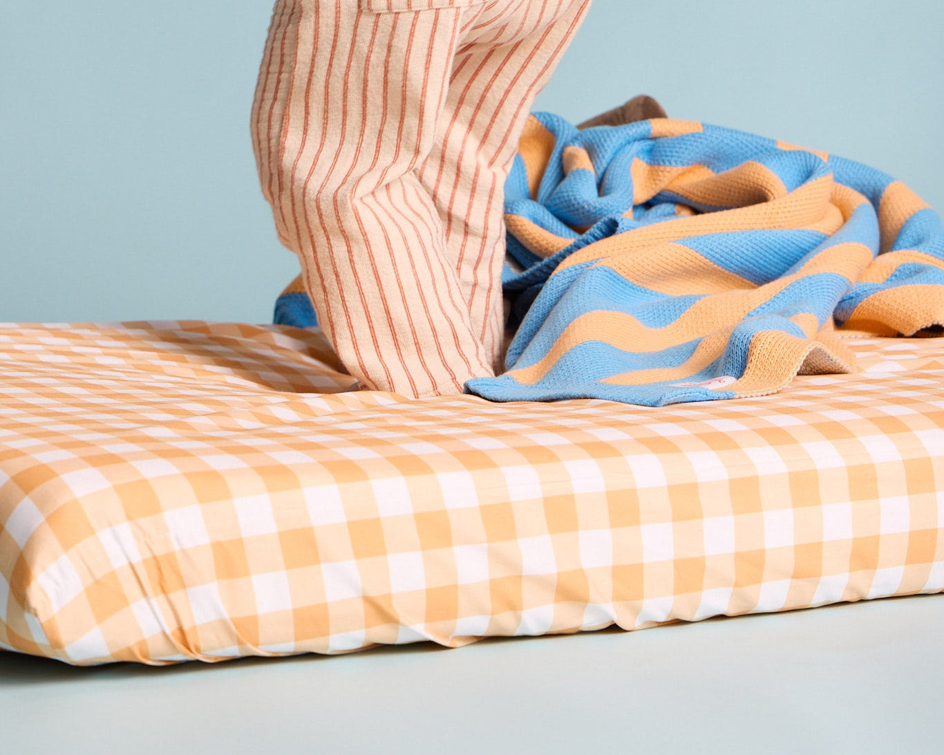 Bassinet Sheet Essentials - All You Need To Know Before You Buy