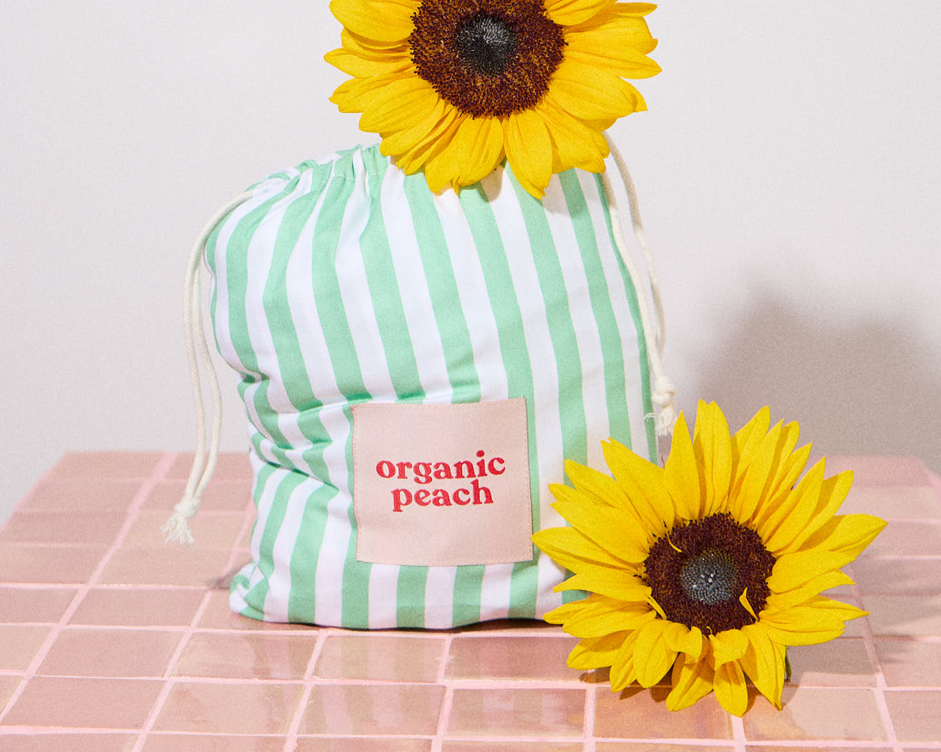 Kid-Friendly Waterproof Fitted Sheets for Stress-Free Nights